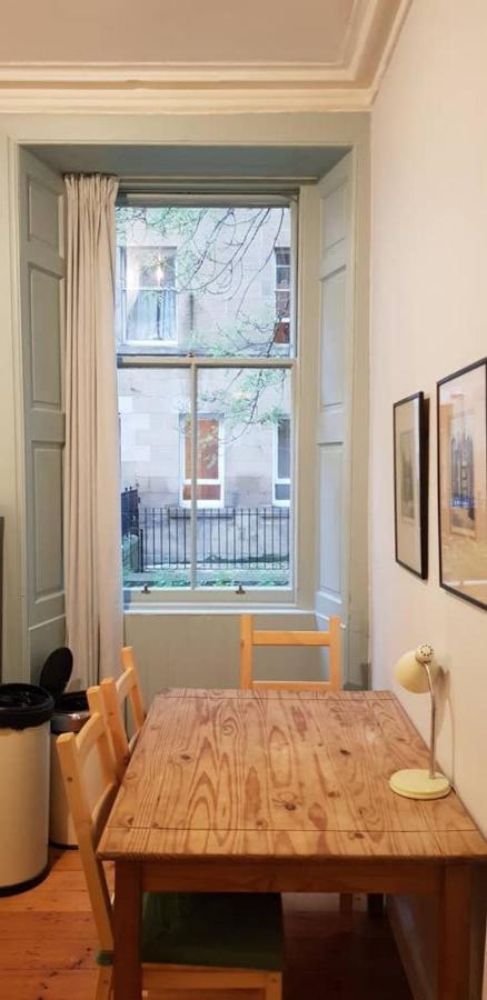 Central 3 Bedroom Next To Leafy Meadows Édimbourg Extérieur photo
